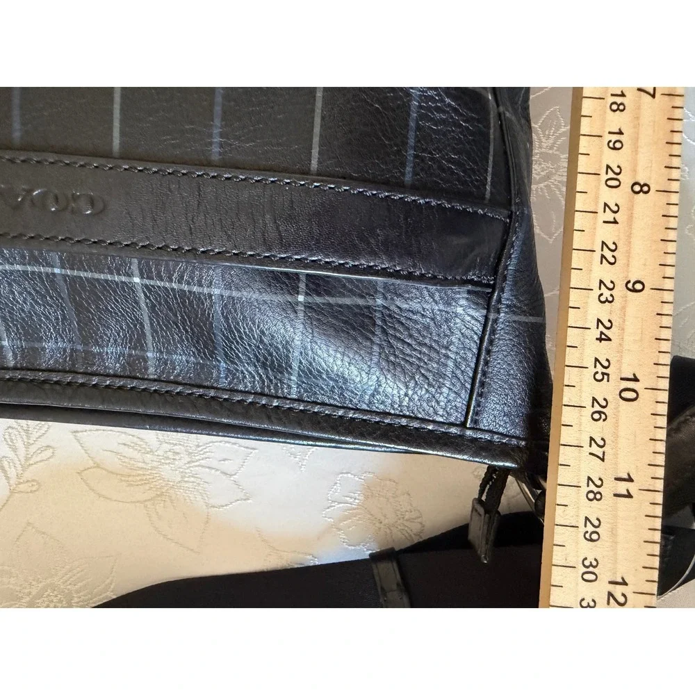 Coach Black Pebbled Leather Grid Print Crossbody Messenger Bag Silver Hardware